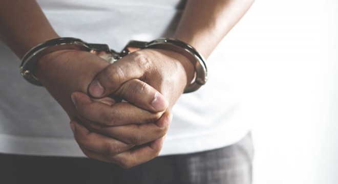 Antalya'da hırsızlık hükümlüsü yakalandı