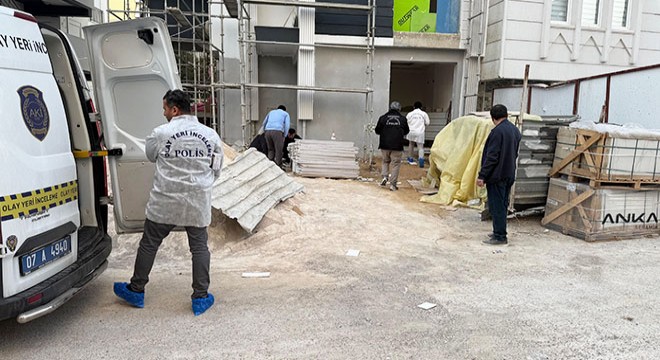 Antalya'da inşaatın 7'nci katından düşerek öldü
