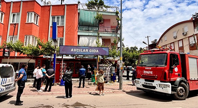 Antalya’da iş yerinde yangın