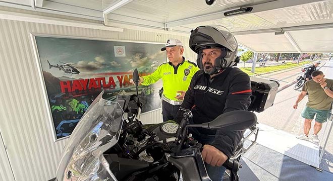 Antalya'da motosikletlilere özel eğitim karavanı
