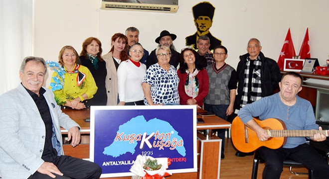 Antalya'da neşeli bayramlaşma