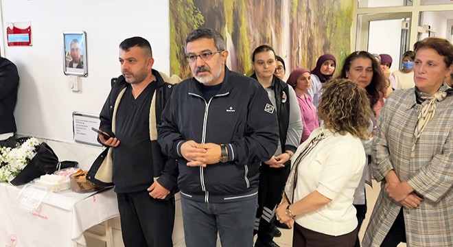 Antalya'da ölen sağlık çalışanı için hastanede tören