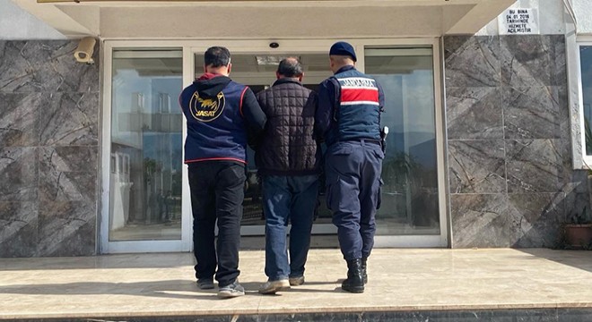 Antalya'da orman içindeki prefabrik evde yakalandı