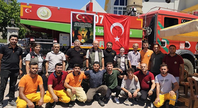 Antalya'da orman şehitleri için aşure ikramı