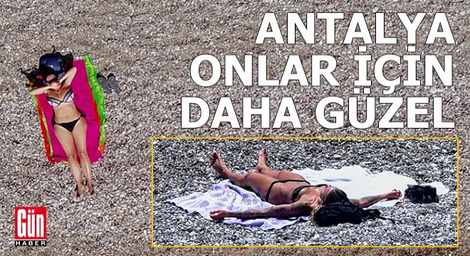 Antalya'da sahil turistlerin