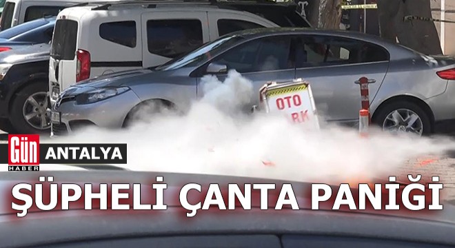 Antalya'da şüpheli çantadan klavye çıktı