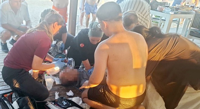 Antalya'da yemek yerken fenalaşıp hayatını kaybetti
