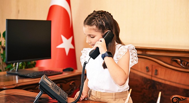 Antalya'nın çocuk valisi makamı devraldı