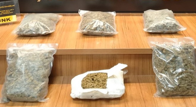 Antalya yolunda uyuşturucu operasyonu