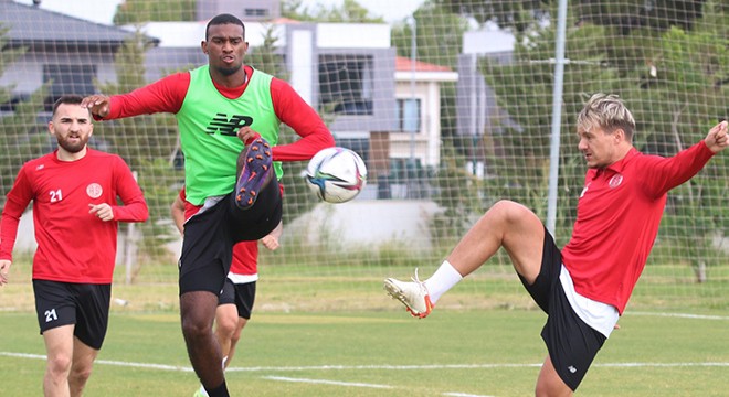 Antalyaspor'da kupa mesaisi başladı