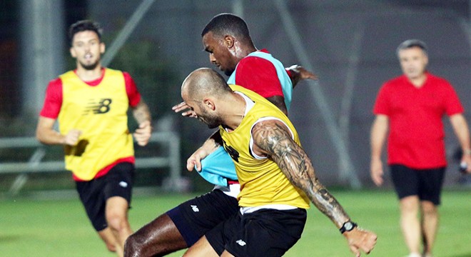 Antalyaspor, hazırlıklarına devam etti