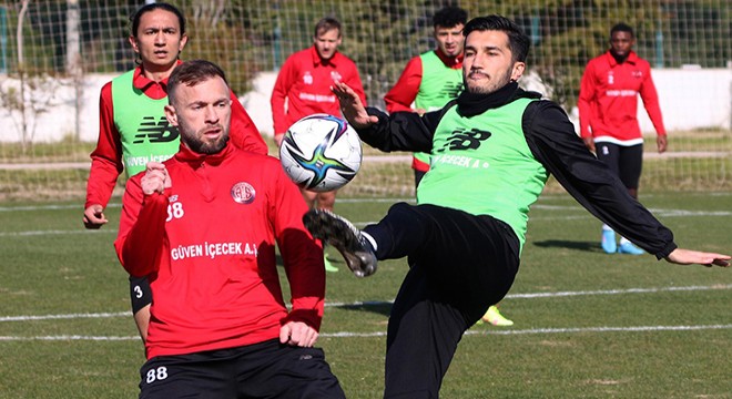 Antalyaspor, kupada çeyrek final hedefliyor