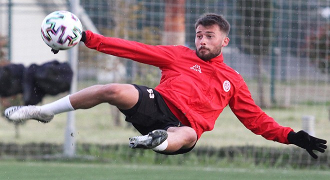 Antalyaspor, ligde kaleyi en az gören takım