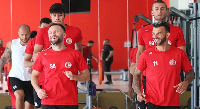 Antalyaspor, tempo yükseltti