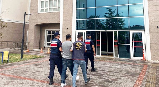 Aranan 25 kişi yakalanıp, tutuklandı