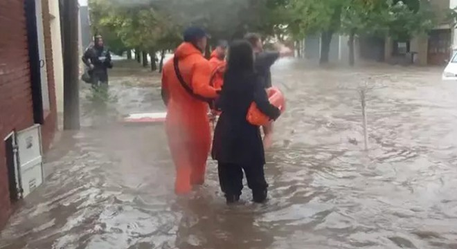 Arjantin'de sel: Hayatını kaybedenlerin sayısı 16’ya yükseldi
