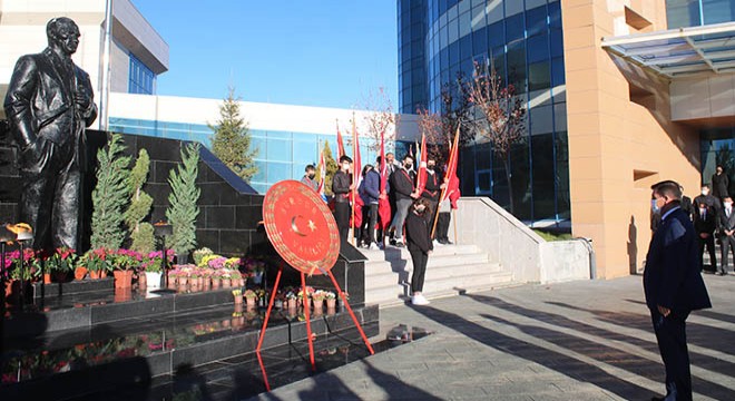 Atatürk, Burdur'da anıldı