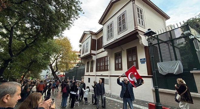 Atatürk, Selanik'te doğduğu evde anıldı