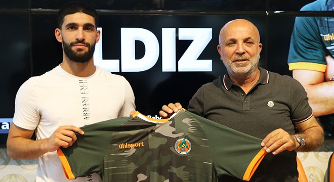 Aytemiz Alanyaspor'da Ahmed Ildız imzaladı