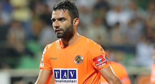 Aytemiz Alanyaspor'da Tzavellas, 2 maç ceza aldı