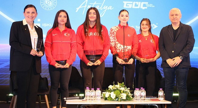 BAKİF26'da milli takım kadın sporcularına büyük ilgi