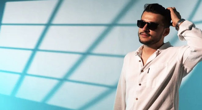 BARIŞ ÇAKIR LİSTELERİ ‘LOVE AGAİN' İLE SALLADI