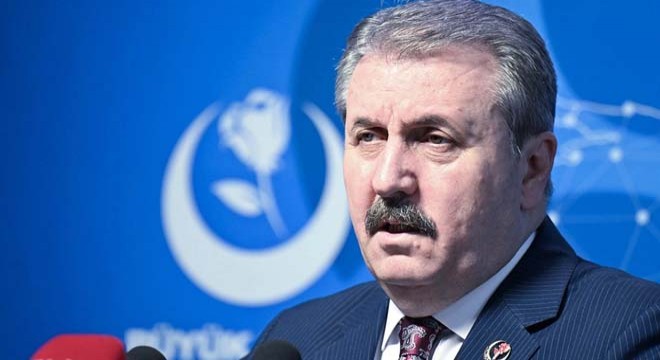 BBP lideri Mustafa Destici trafik kazası geçirdi