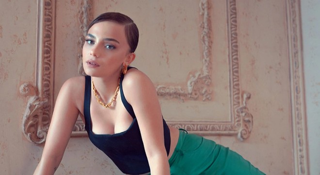 Bahar Şahin’i sinirlendiren yorum: 'Köpeksin'
