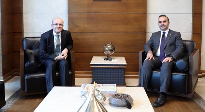 Bakan Kacır: Otomotivde ihracatımız yüzde 13 arttı