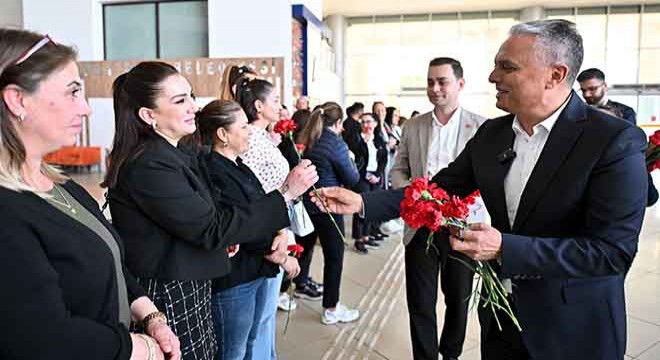 Başkan Uysal'dan 8 Mart mesajı: Bizim Kılavuzumuz Atatürk