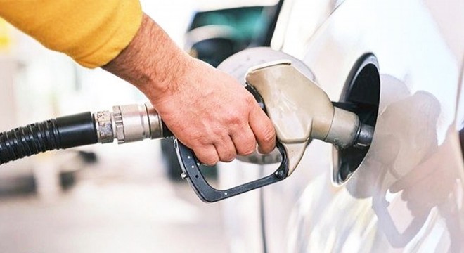Benzine 80 kuruş zam geliyor