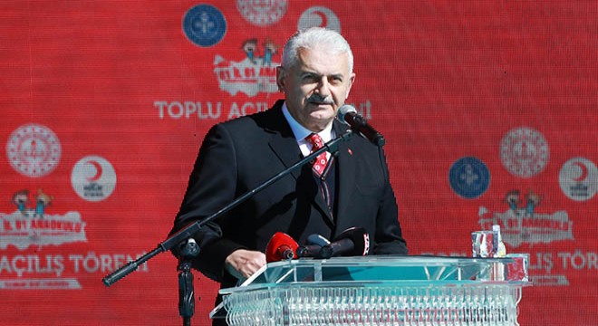 Binali Yıldırım Burdur'da