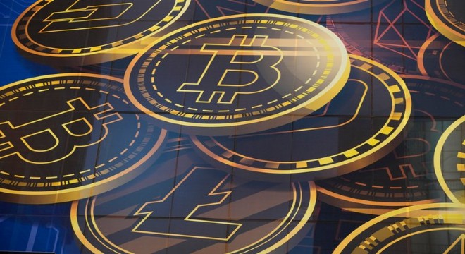 Bitcoin Piyasalarında Yol Almak: Bitcoin Opsiyonları ve Vadeli İşlemlerle İlgili Rehber