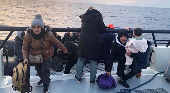 Bodrum'da 32 kaçak göçmen kurtarıldı