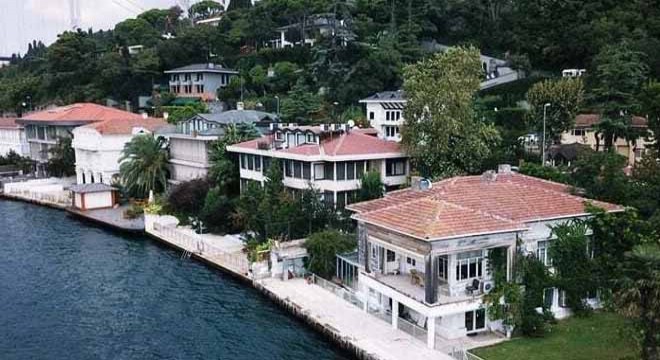 Boğaz'da 'deprem' hareketliliği: Tarihi yalılar satışa çıktı
