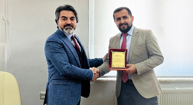 Bucak Hikmet Tolunay MYO'da görev değişimi