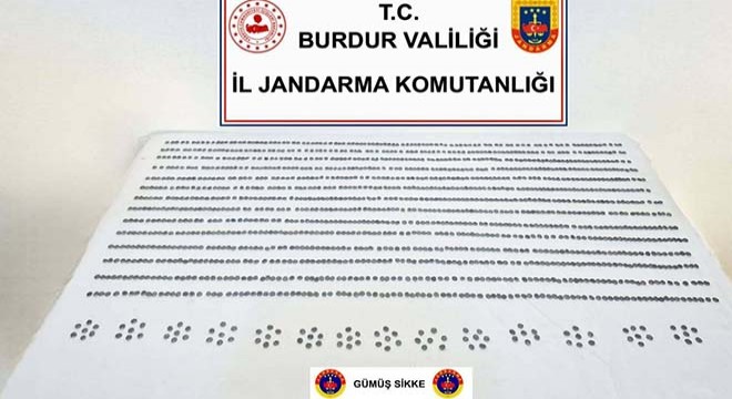 Bucak'ta 1551 sikke ele geçirildi