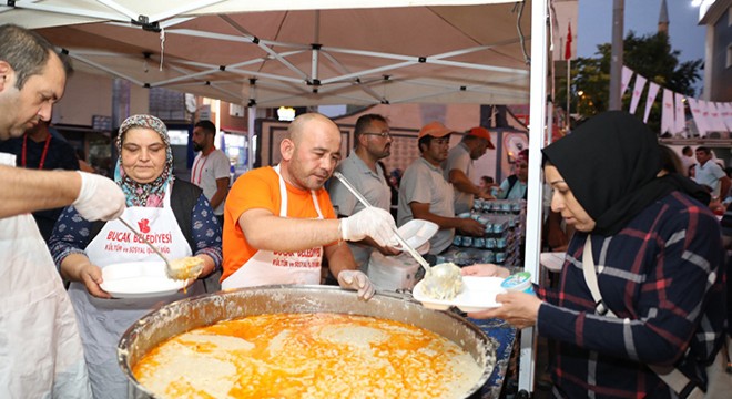 Bucak'ta Keşkek Dövme ve Sünnet Şöleni