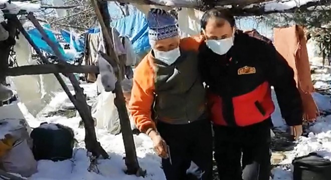 Dağda hastalanarak mahsur kalan çoban kurtarıldı