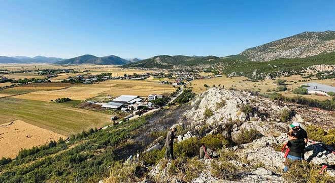 Bucak'ta orman yangını büyümeden söndürüldü