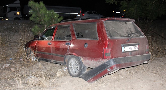Bucak'ta otomobil şarampole devrildi: 1 yaralı