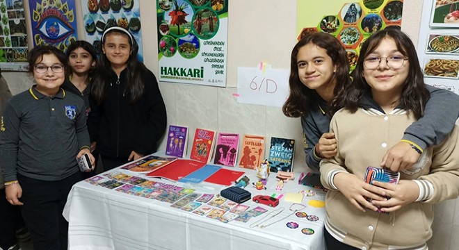 Bucaklı öğrencilerden örnek davranış