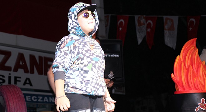 Bucaklılar yeteneklerini sergiledi