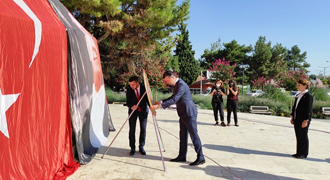 Burdur'da CHP'nin kuruluş yıl dönümü kutlandı