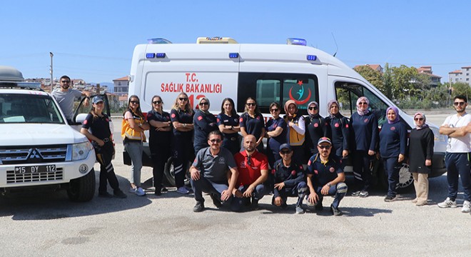 Burdur'da ambulans sürüş güvenliği eğitimi