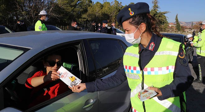 Burdur'da emniyet kemeri uygulaması