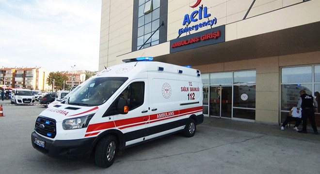 Burdur'da iki grup kavga etti: 6 yaralı