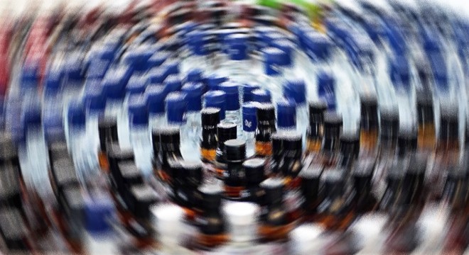 Burdur'da kaçak içki baskını