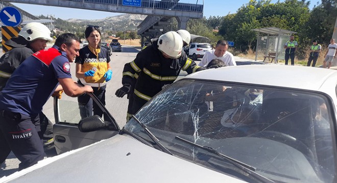 Burdur'da kaza: 3 yaralı