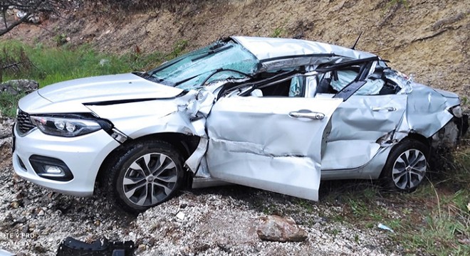 Burdur'da kaza:4 yaralı